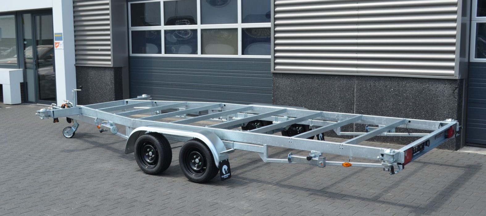 vlemmix-container-trailer-20ft-achterkant