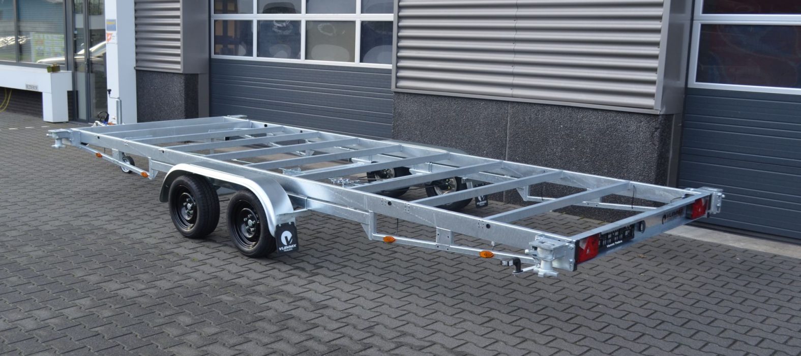 vlemmix-container-trailer-2-assen-20ft-achterkant